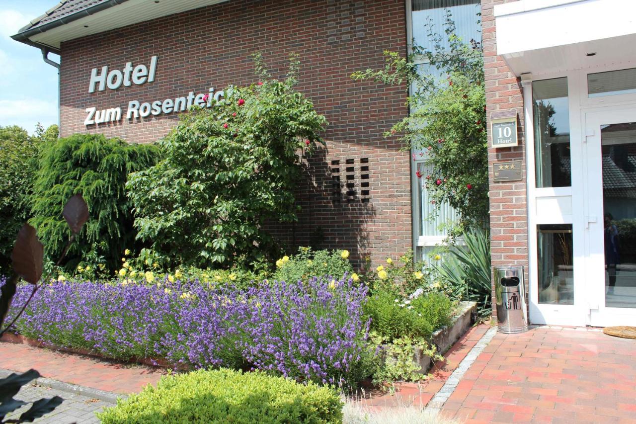 Hotel Zum Rosenteich 바트즈위스케나흔 외부 사진